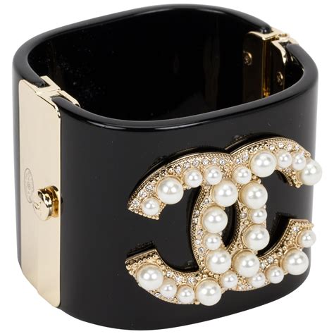 chanel pearl bracelet 2020|Bracelets & Cuffs .